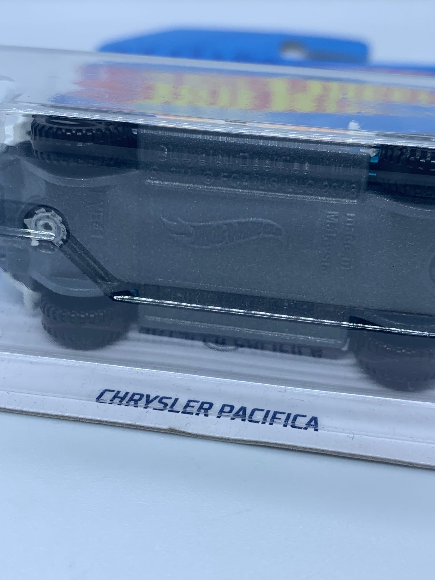 Hot Wheels - Chrysler Pacifica Treasure Hunt