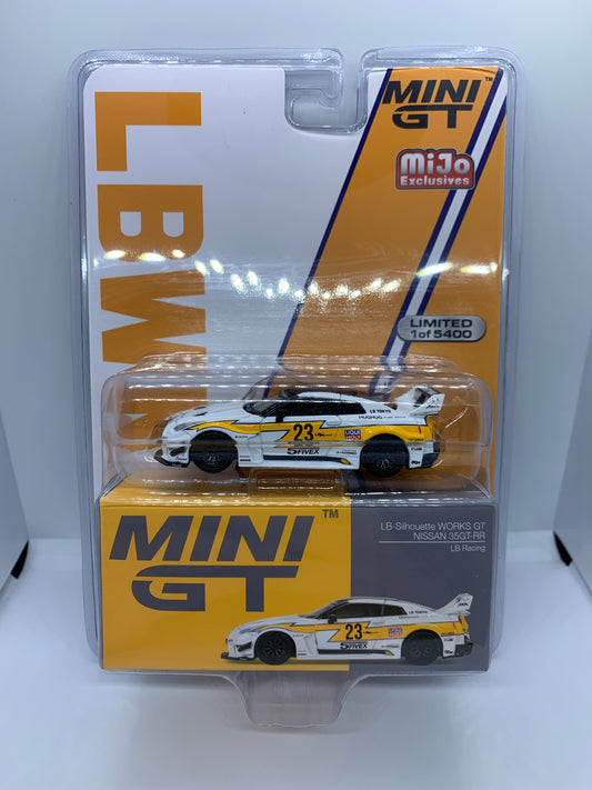 MINI GT - LB Silhouette Nissan R35 GT-R White - Display Blister Packaging