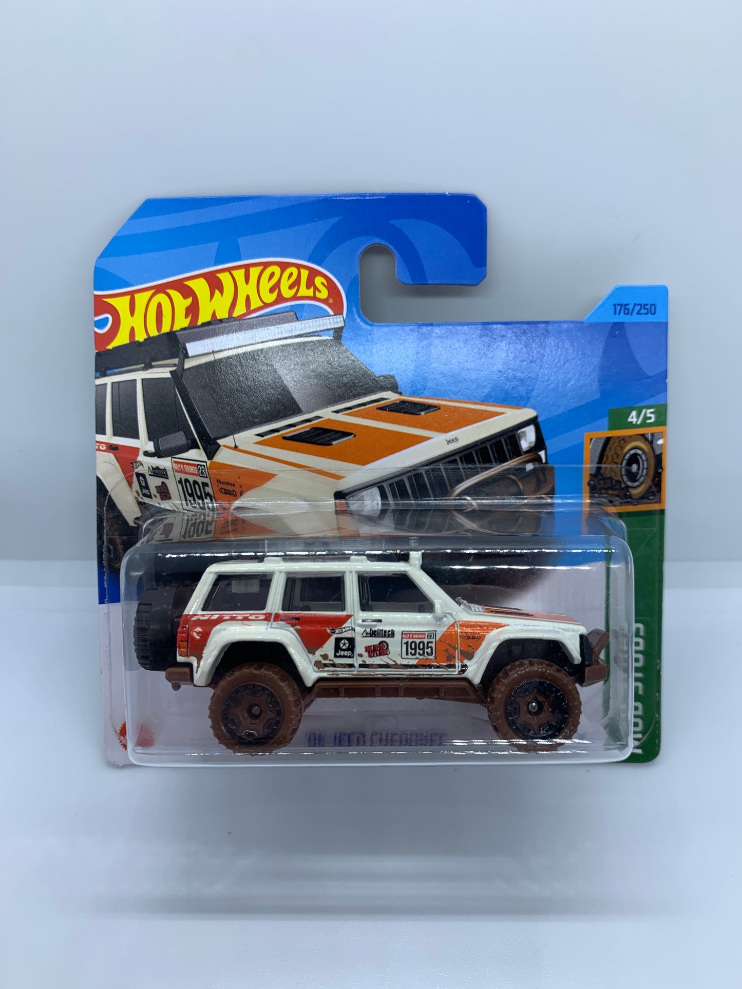 Hot Wheels - '95 Jeep Cherokee Treasure Hunt