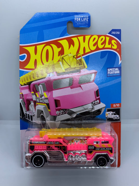 Hot Wheels - 5 Alarm Fire Engine