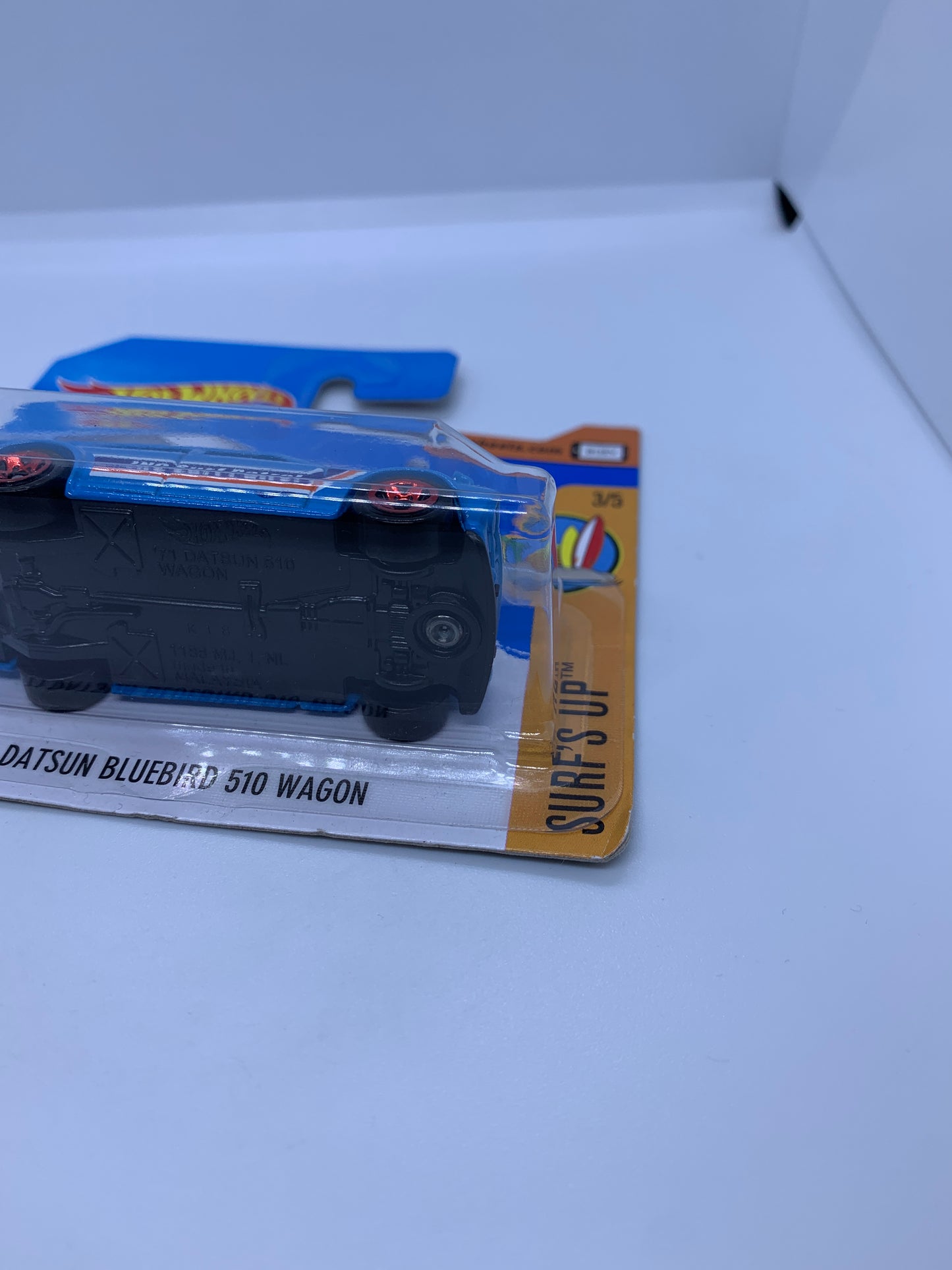 Hot Wheels - '71 Datsun 510 Bluebird Wagon Surfs Up - Short Card