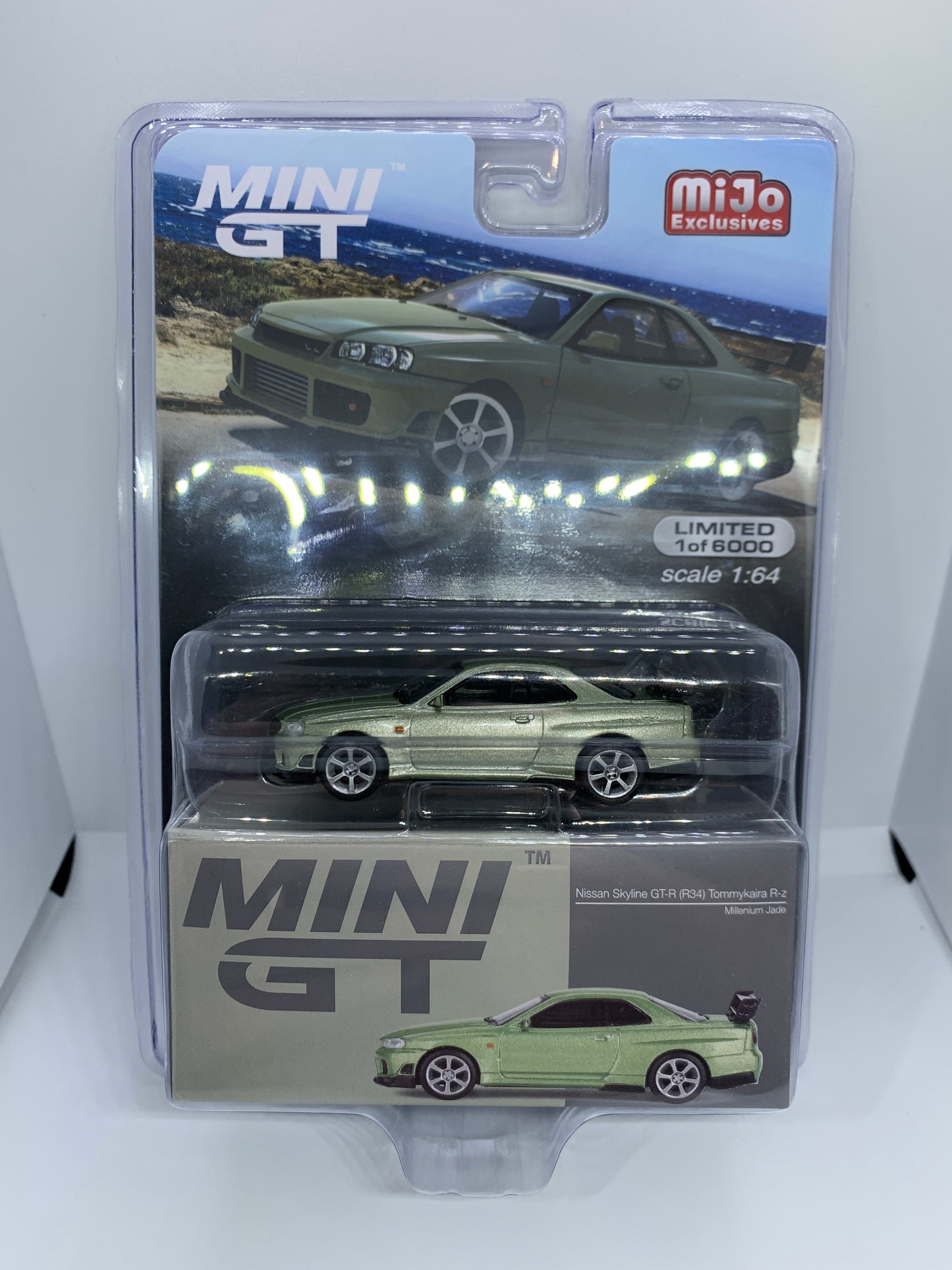 MINI GT - Nissan Skyline GT-R R34 TommyKaira R-Z Millenium Jade - Display Blister Packaging