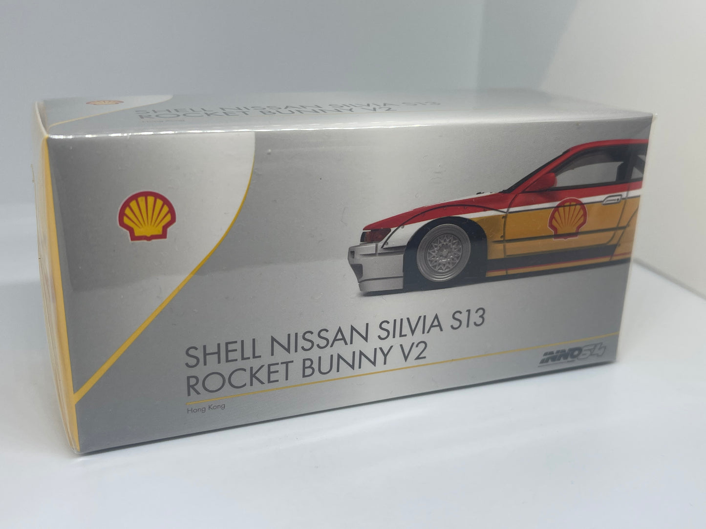 Inno64 - Nissan Silvia S13 Shell Rocket Bunny V2
