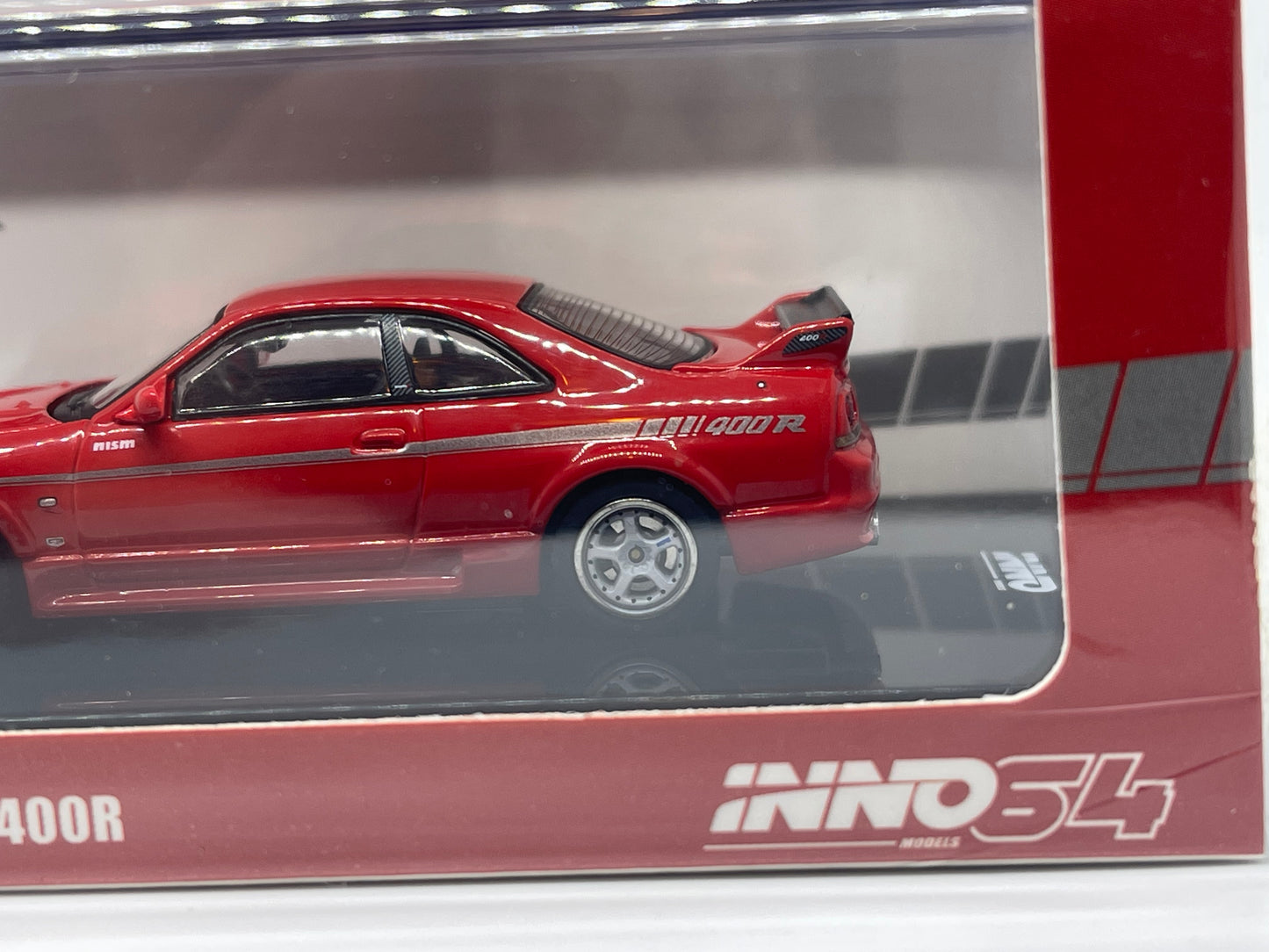 Inno64 - Nissan Skyline R33 GT-R Nismo 400R
