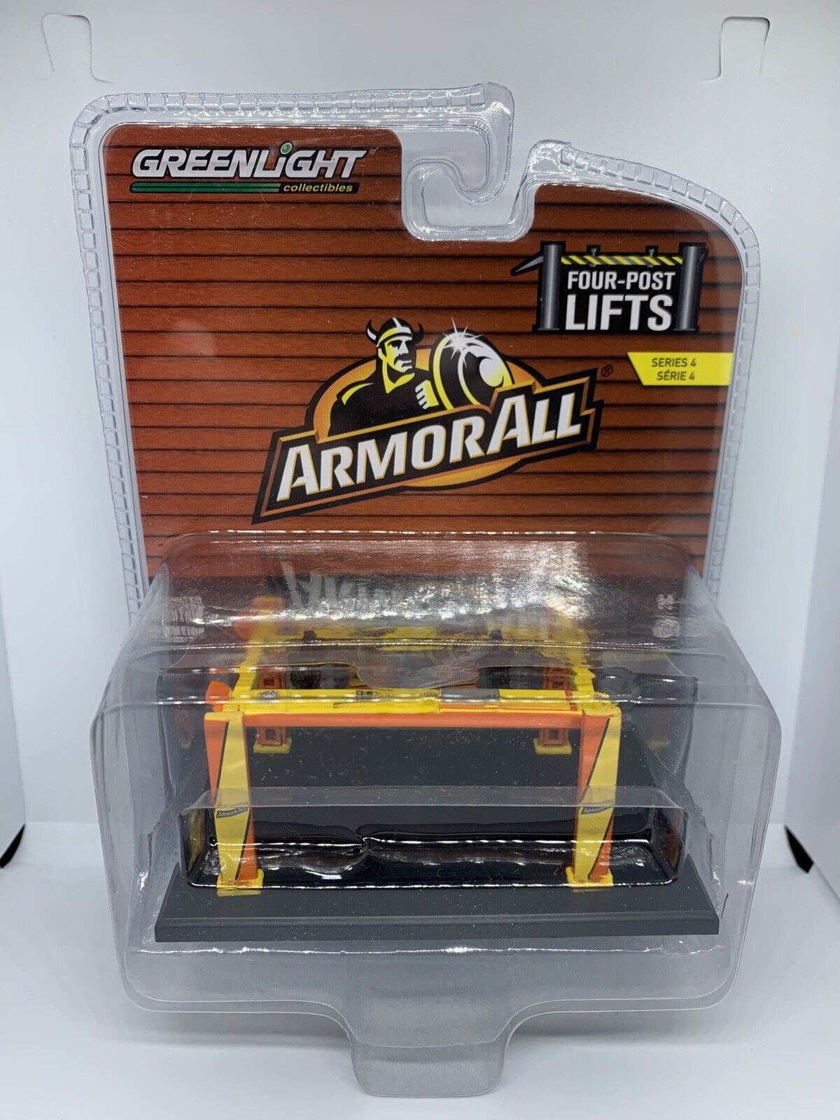 Greenlight - Four Post Lift 4 Post - Hobby Lobby Exclusive