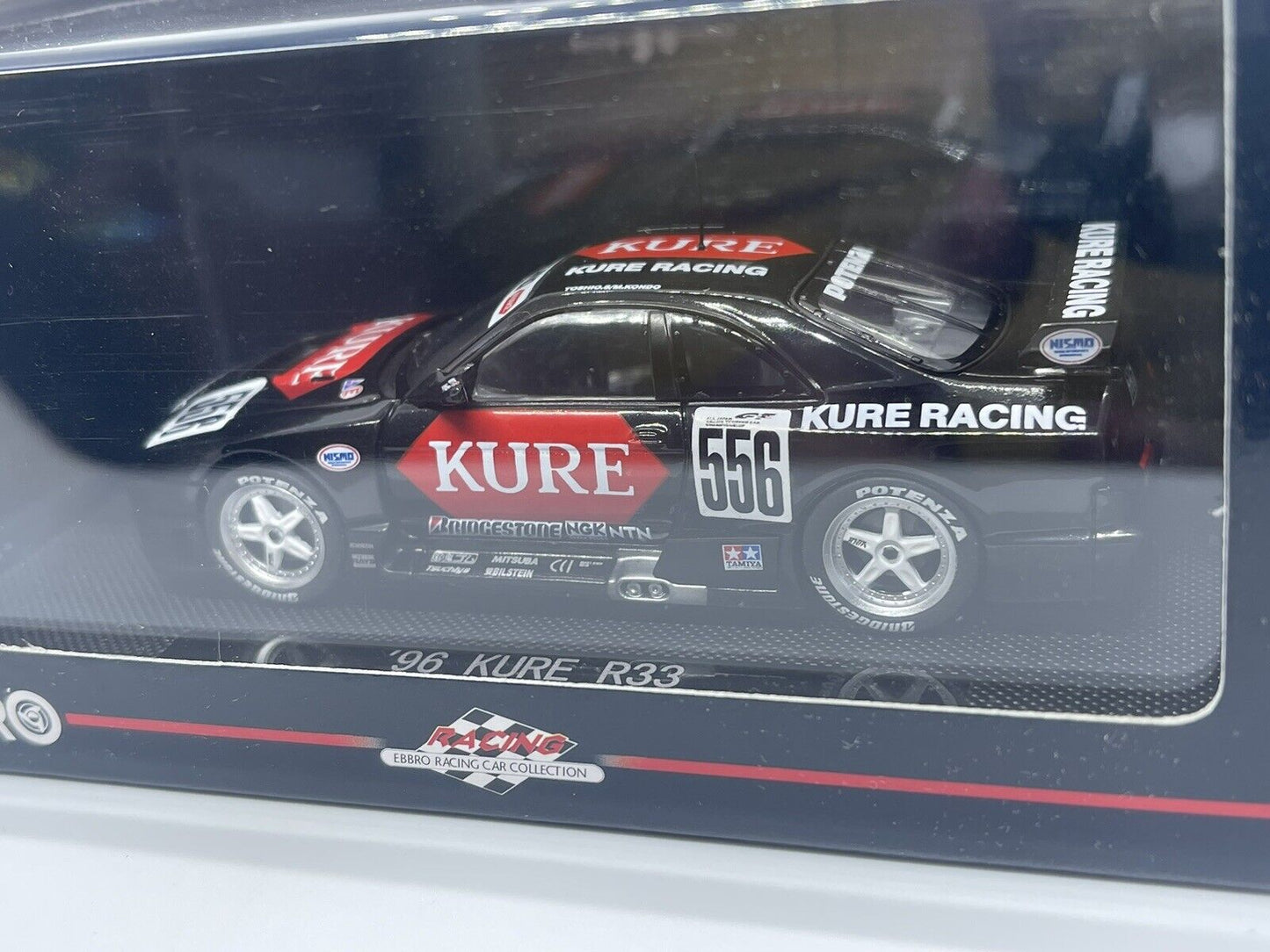 EBBRO - 1996 Nissan Skyline R33 GT-R LM Kure Racing #556 - 1:43 Scale